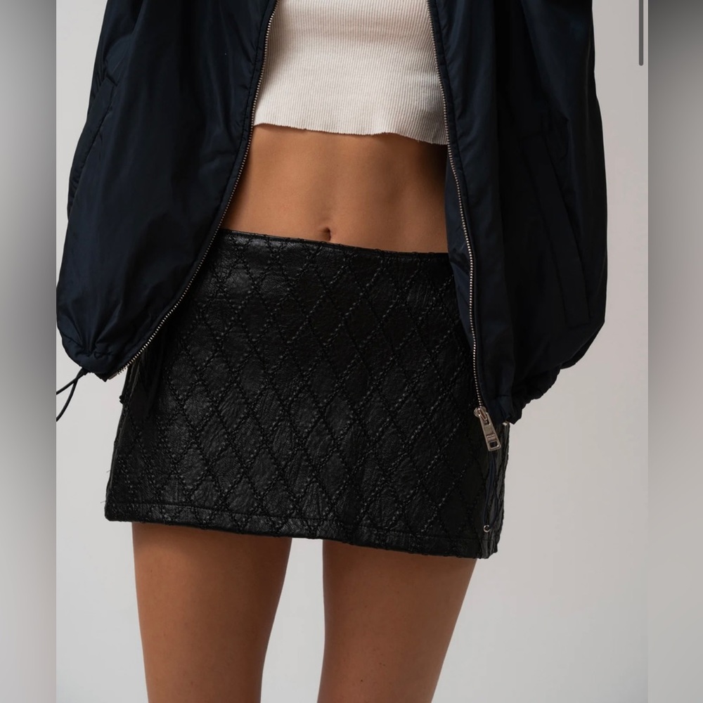 By Gianna leather lulu mini skirt